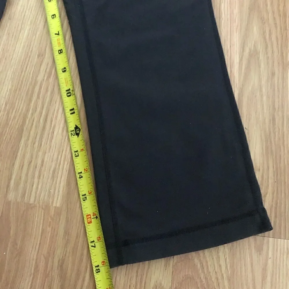 LULULEMON Plum Brown Crop Capri Leggings - Picture 3 of 8